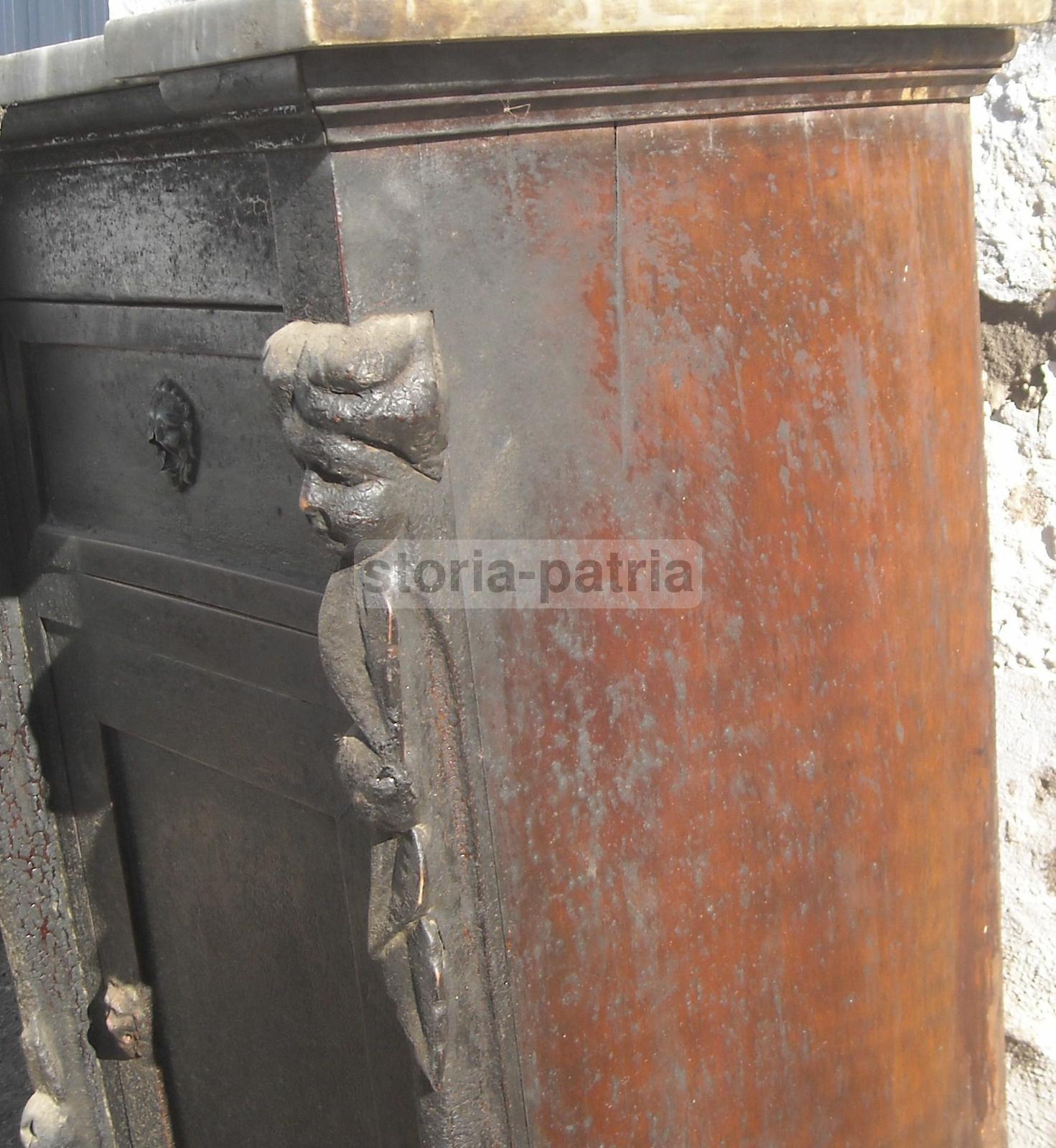 Antico Mobile, Utilissimo Comodino, Decorative Sculture Lignee, Ebanisteria d'Epoca immagine 12