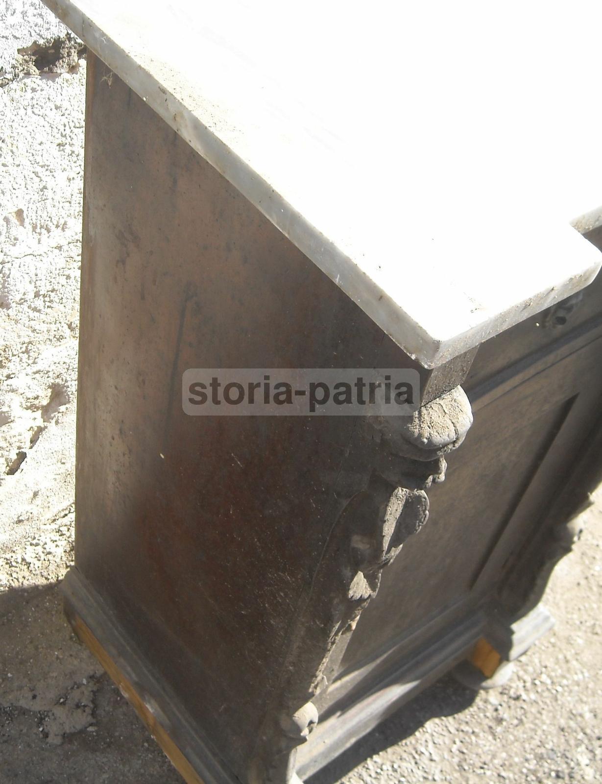 Antico Mobile, Utilissimo Comodino, Decorative Sculture Lignee, Ebanisteria d'Epoca immagine 13