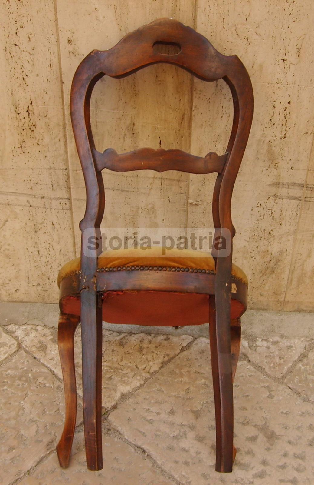 Arredamenti d'Epoca, Decorativa Sedia Imbottita, Da Restaurare, Utile Per Vari Usi immagine 9