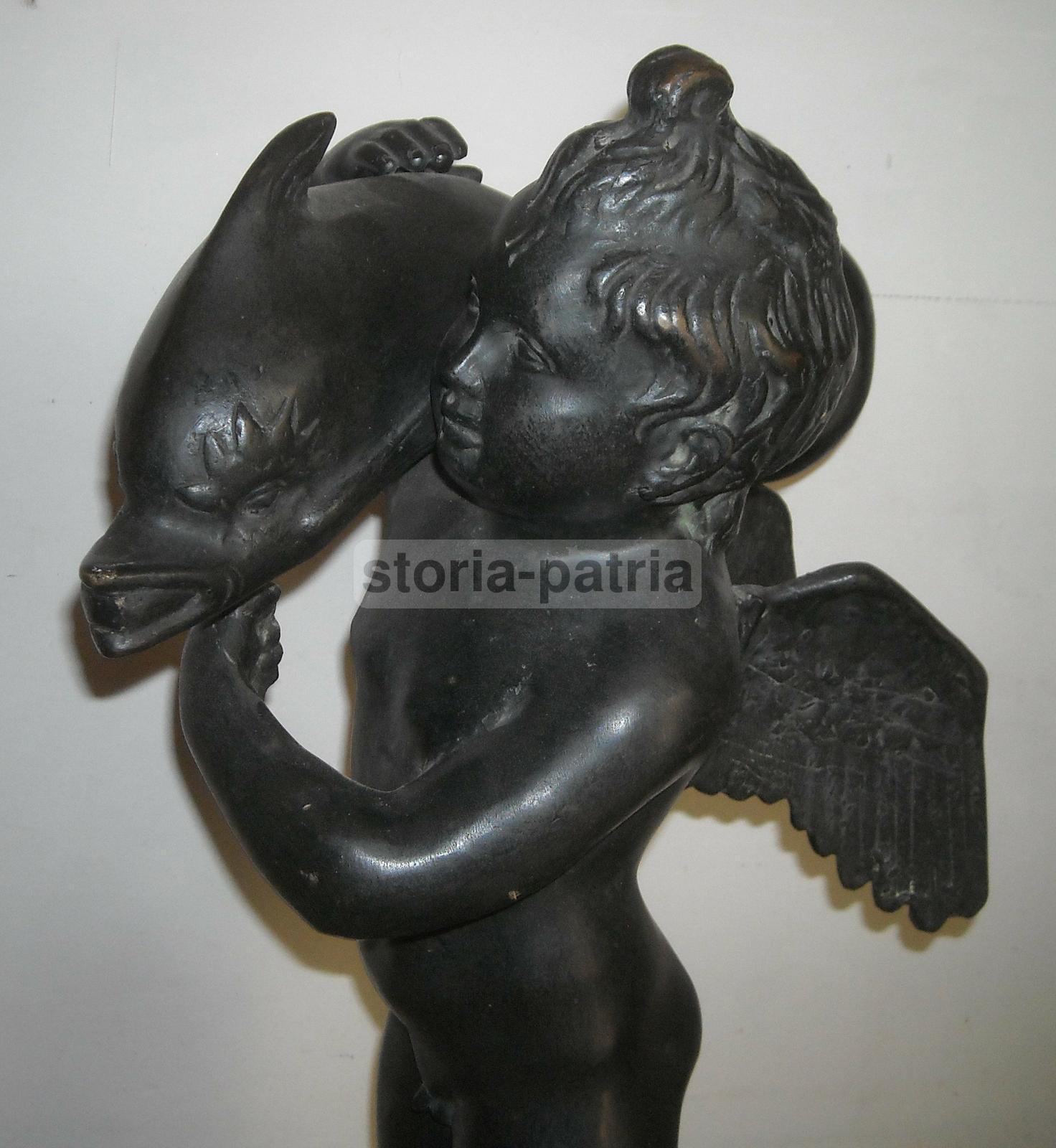 Arte, Mitologia, Antica Figura Allegorica, Angelo, Pesce, Decorativa Scultura Bronzea immagine 1