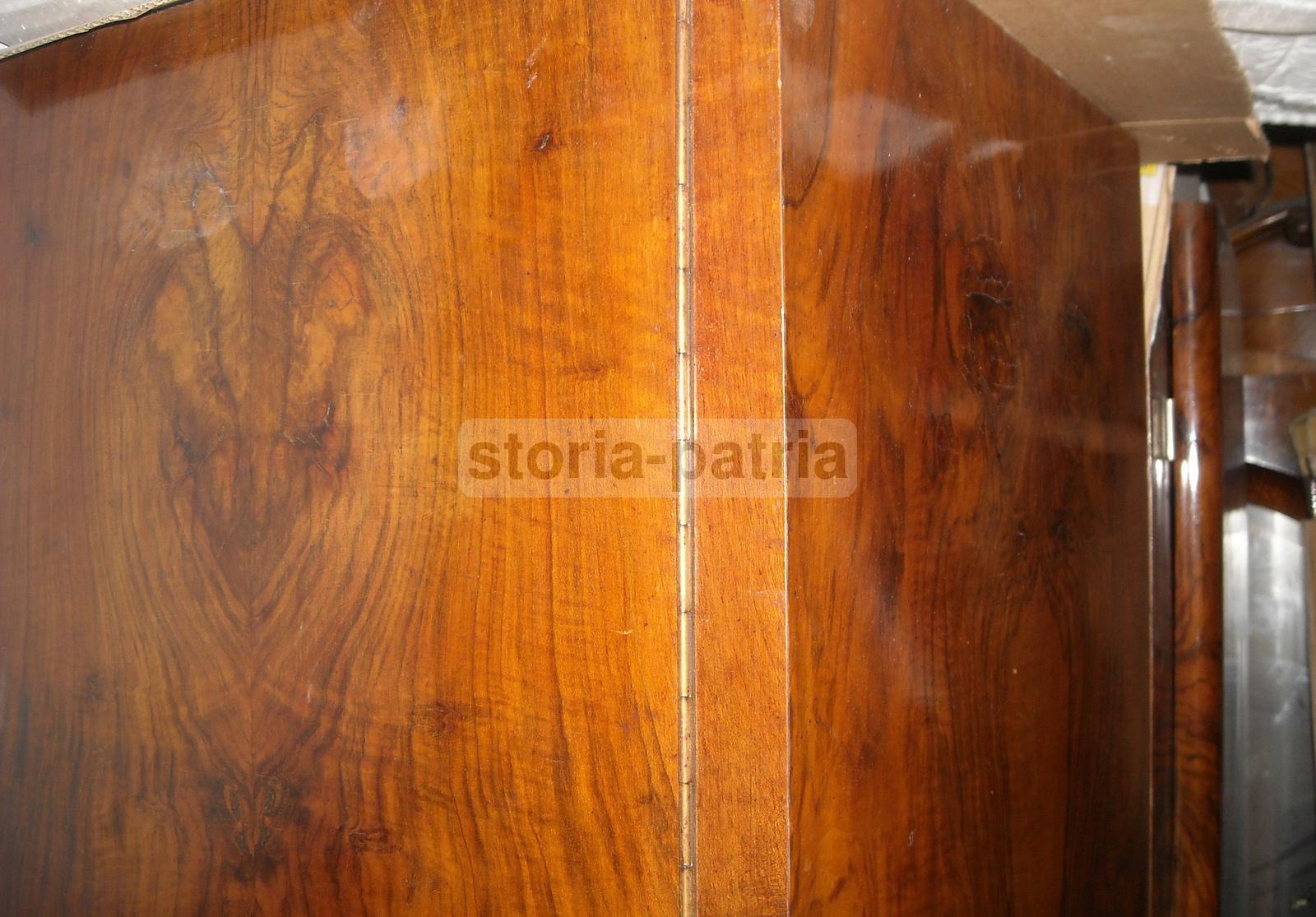 Arti Decorative Del 900, Ebanisteria Busnelli, Bovisio, Utile E Piacevole Armadio immagine 2