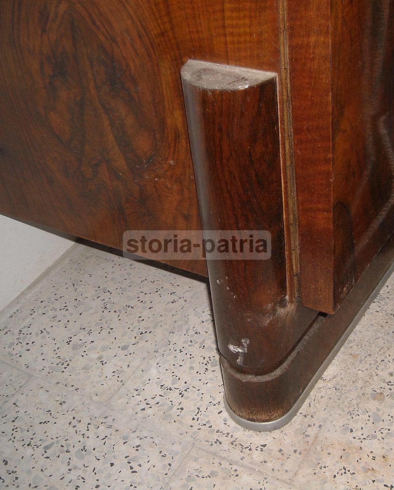 Arti Decorative Del 900, Ebanisteria Busnelli, Bovisio, Utile E Piacevole Armadio immagine 4