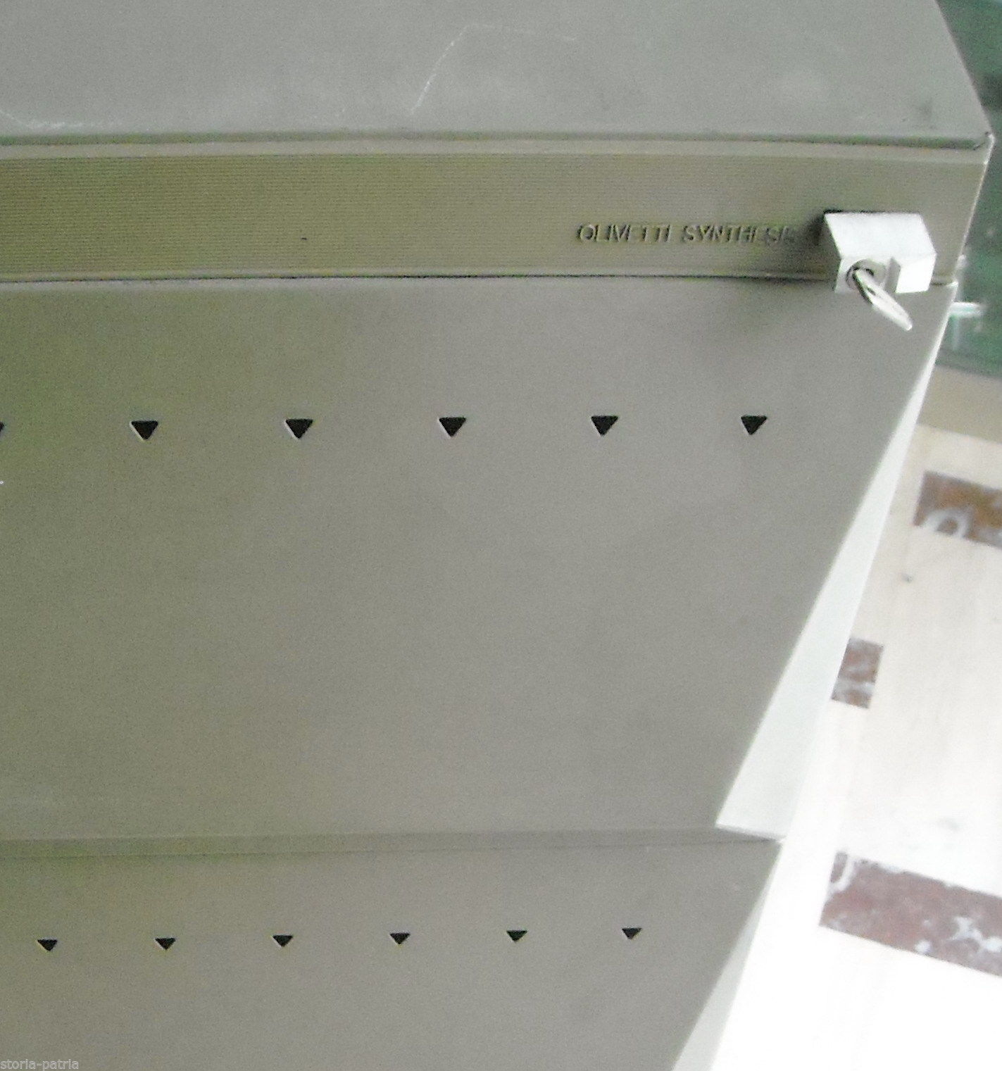 Design, Modernariato, Utilissimo Scaffale Metallico, Olivetti Synthesis, d'Epoca immagine 1